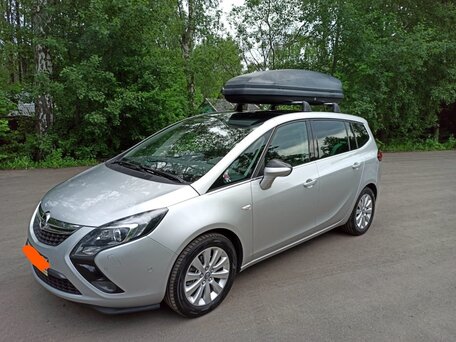 Kupit B U Opel Zafira C 1 4 At 140 L S Benzin Avtomat V Moskve Serebristyj Opel Zafira C Kompaktven 14 Goda Po Cene 960 000 Rublej Na Avto Ru