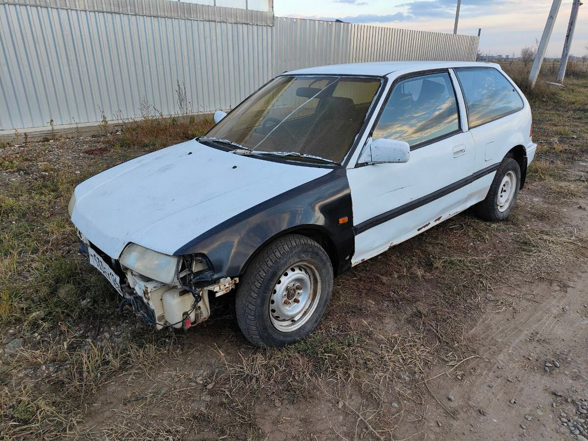 Купить б/у Honda Civic IV 1.5 MT (105 л.с.) бензин механика в Абакане ...