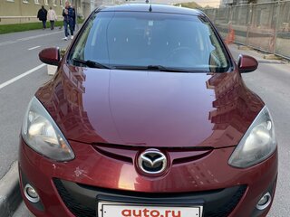 2012 Mazda 2 II Рестайлинг (DE2), красный, 850000 рублей, вид 1