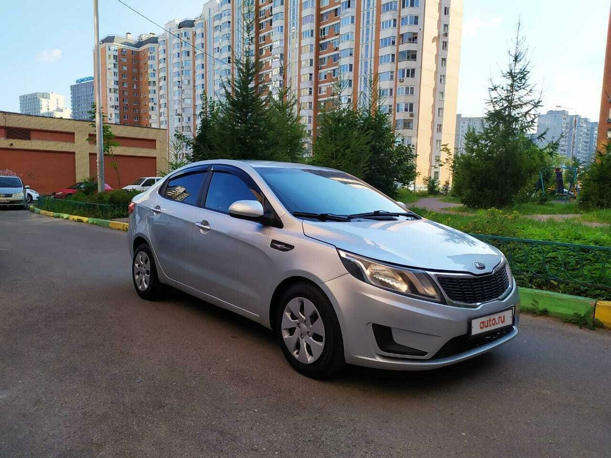 Kia Rio 1 4 107 л с