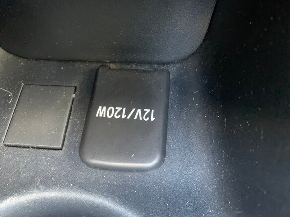 2020 Toyota Prius IV Рестайлинг (XW50), серый, 1950000 рублей - вид 33