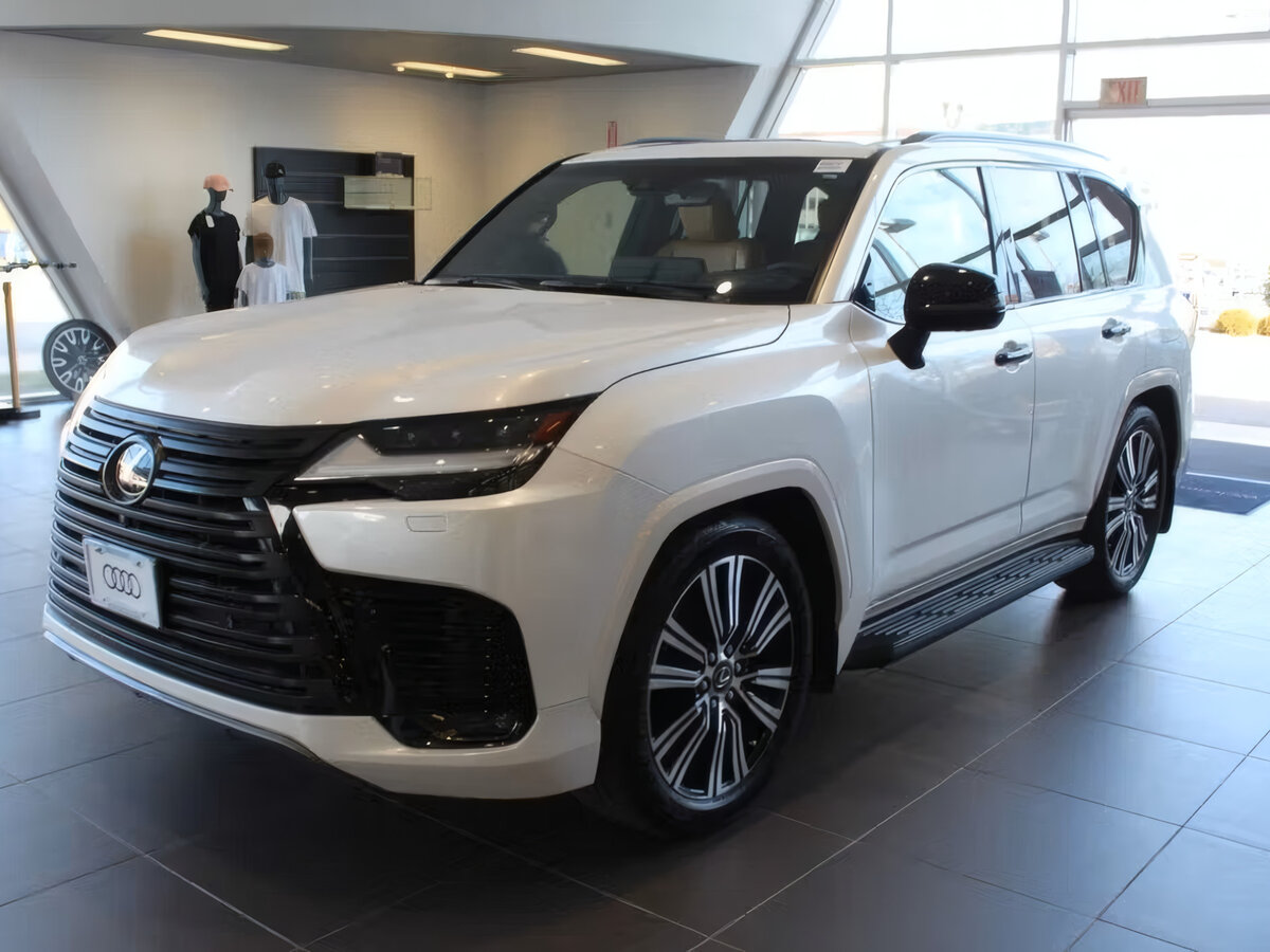 Lexus LX 600 IV