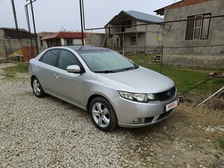2011 Kia Cerato 6-speed II, серебристый, 850000 рублей, вид 1