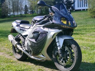 Мотоцикл Triumph Daytona 955i 2005 обзор