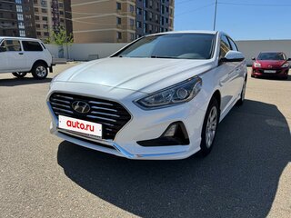 2019 Hyundai Sonata VII (LF) Рестайлинг, белый, 1705000 рублей, вид 1