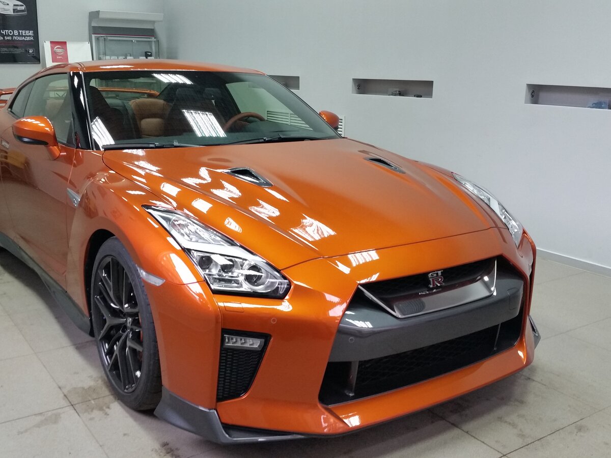 Nissan GTR 2017 Р±РµР»С‹Р№