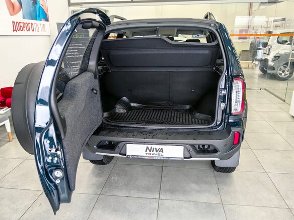 2025 Lada (ВАЗ) Niva I Рестайлинг (Travel), зелёный, 1734000 рублей - вид 3