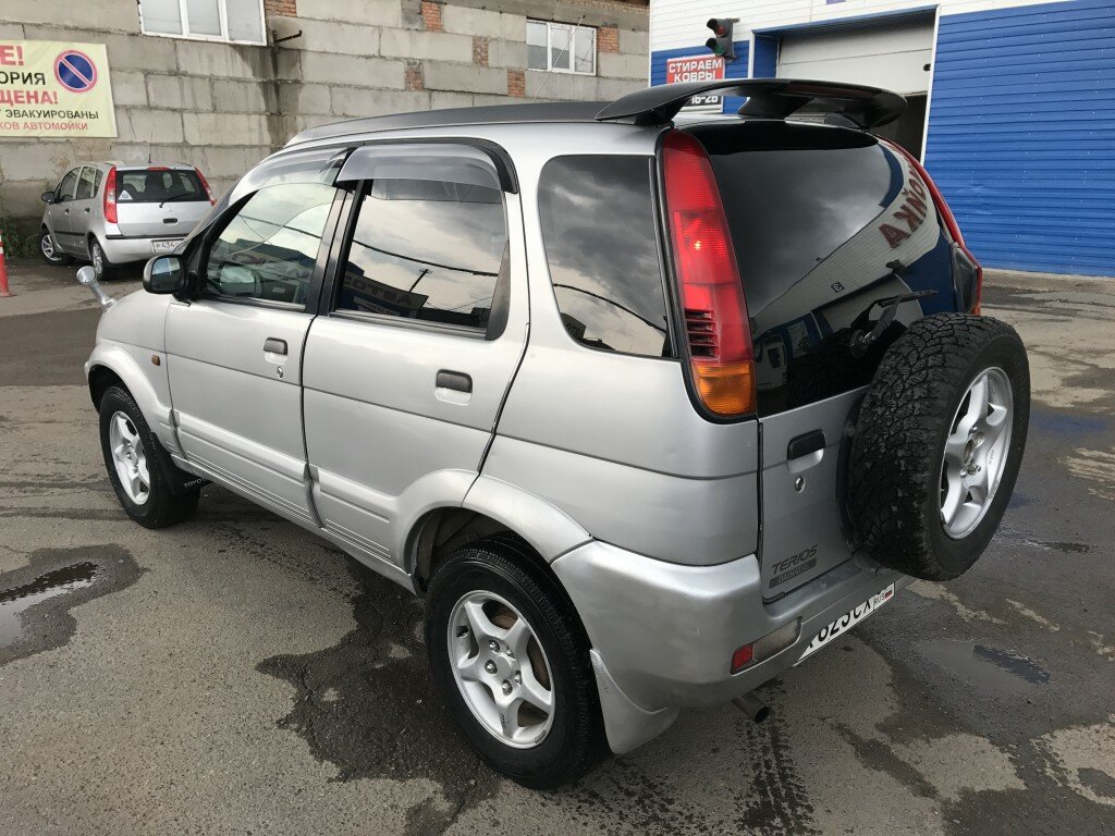 Daihatsu Terios 0 8 двигатель 1998 года