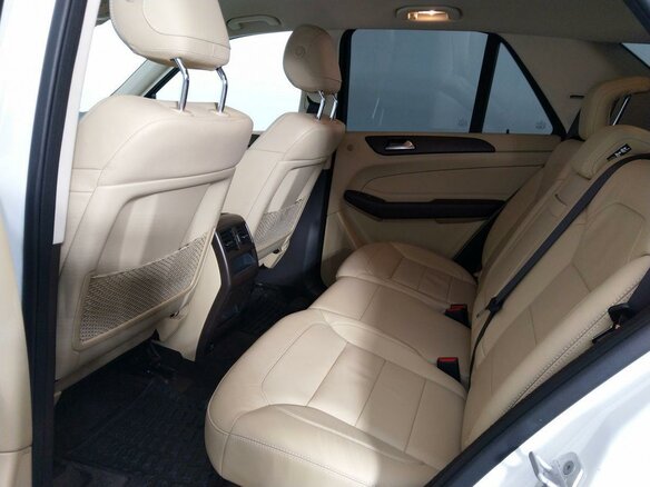 2017 Mercedes-Benz GLE 300 I (W166), белый, 5000000 рублей - вид 16