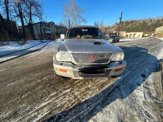 2004 Mitsubishi L200 III, серебристый, 480000 рублей, вид 1