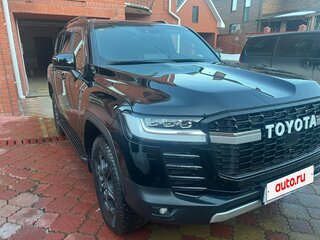 2021 Toyota Land Cruiser 300 Series, чёрный, 12000000 рублей, вид 1