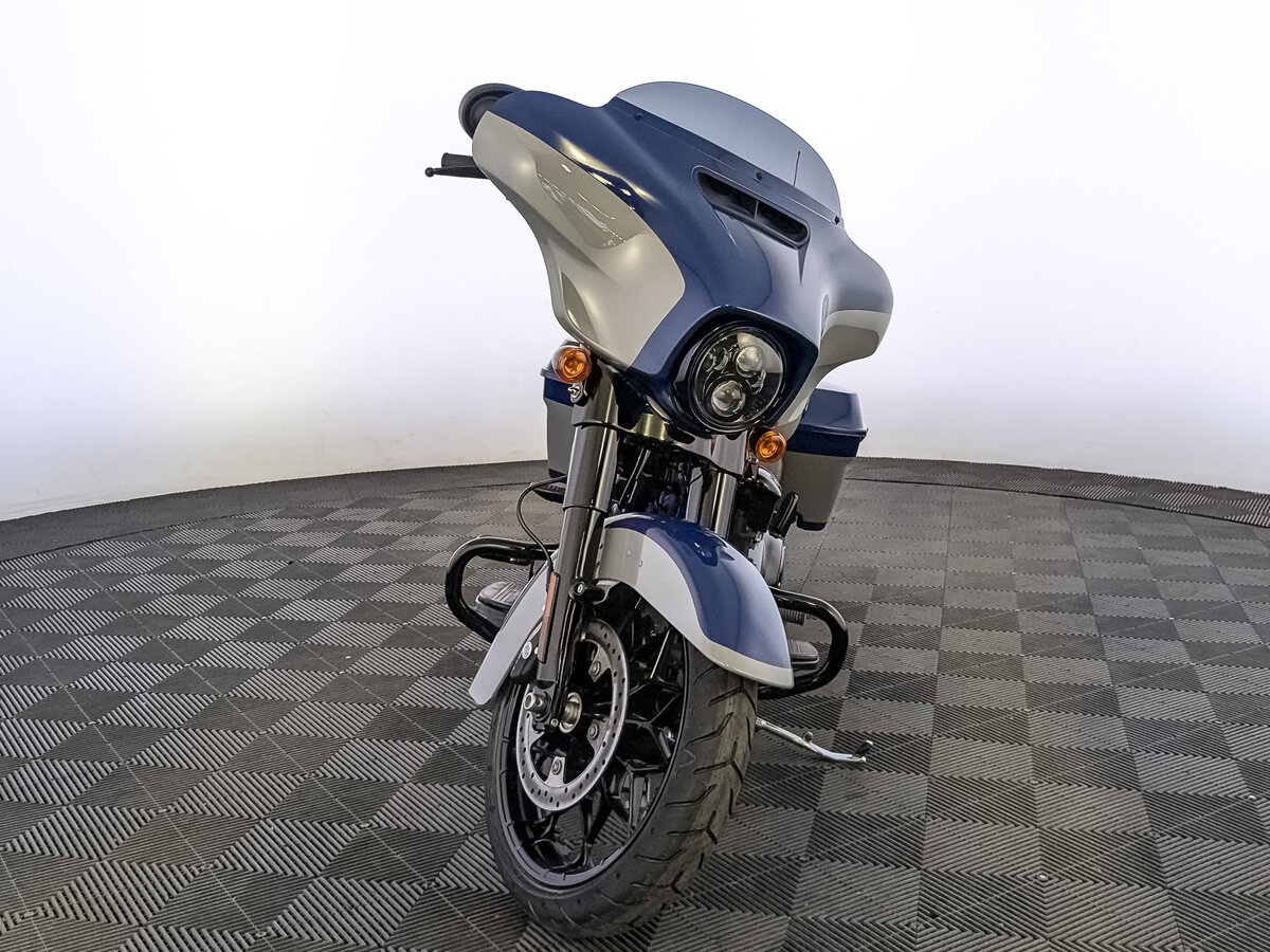Harley-Davidson Street Glide Special