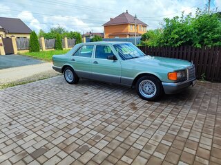 1988 Mercedes-Benz S-Класс 260 II (W126) Рестайлинг, зелёный, 1350000 рублей, вид 1