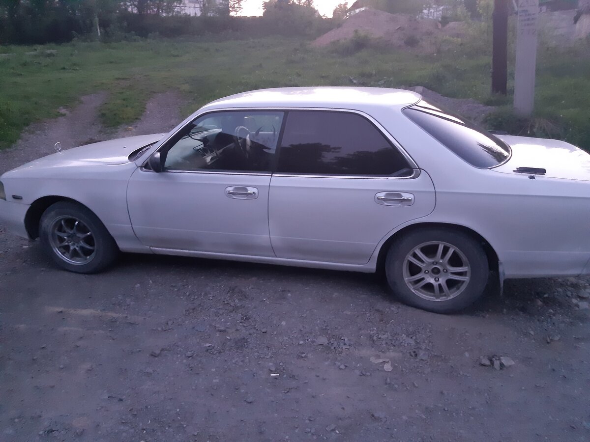 Nissan laurel vii