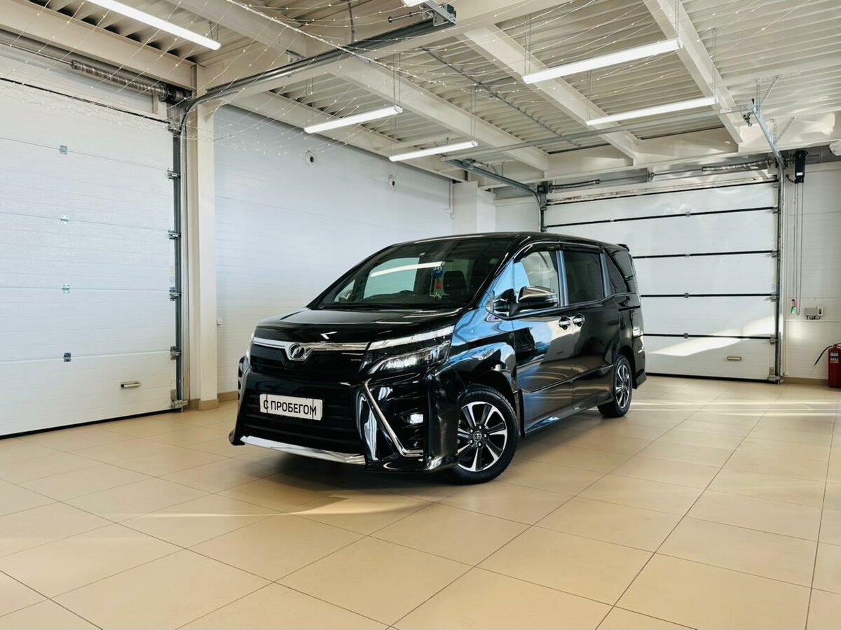 Toyota Voxy III (R80) Рестайлинг