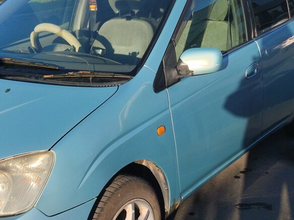 2000 Toyota Prius I (XW10), голубой, 300000 рублей - вид 3