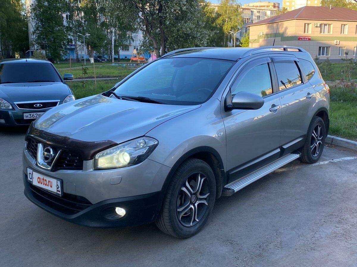 Купить б/у Nissan Qashqai+2 I Рестайлинг 2.0 CVT (141 л.с.) 4WD бензин ...