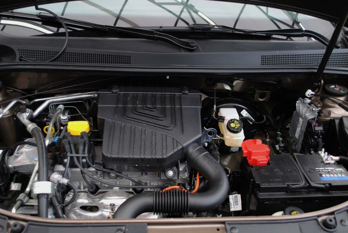 Какие двигатели ставят на рено сандеро степвей 2020 - 92 фото