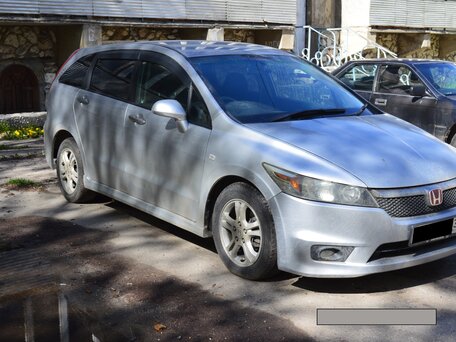 Купить б/у Honda Stream II 2.0 CVT (150 л.с.) бензин вариатор в 