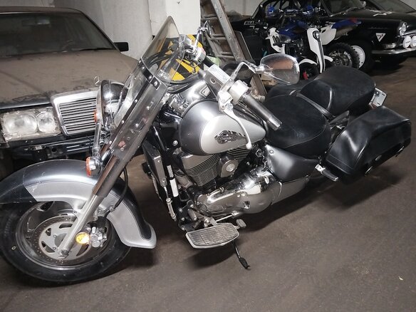 2003 Suzuki Intruder VL 1500 LC, серебристый, 500000 рублей - вид 3