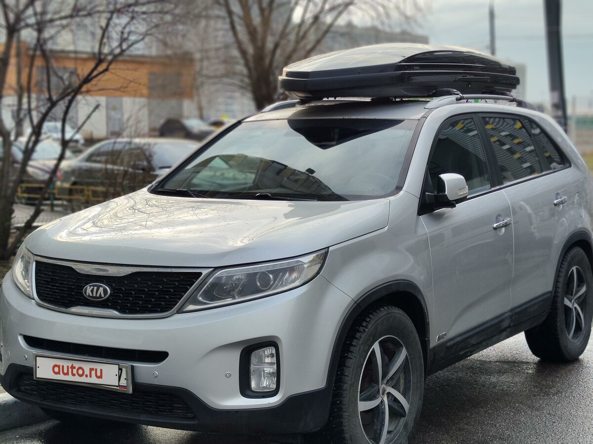 Kia Sorento II серебристый