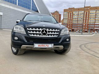 2008 Mercedes-Benz M-Класс 350 II (W164) Рестайлинг, чёрный, 1300000 рублей, вид 1