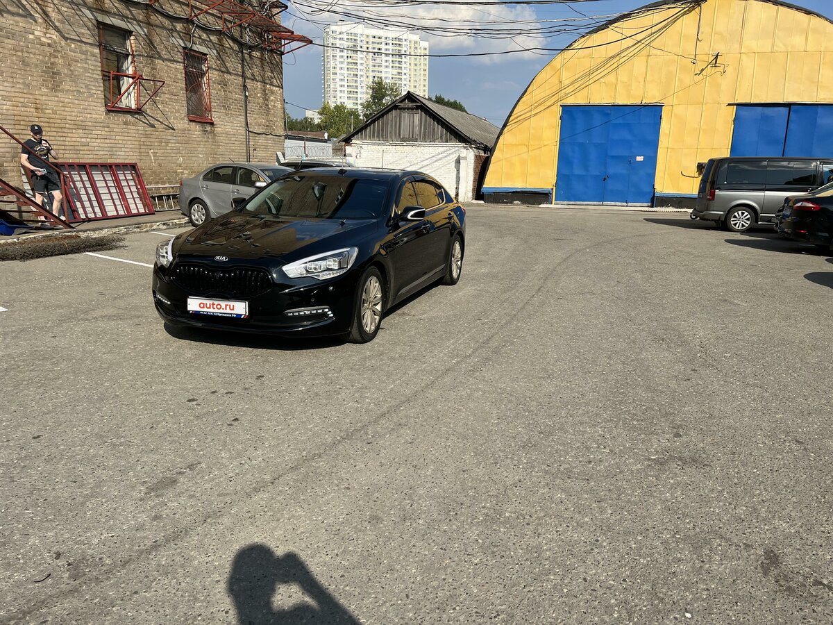 Киа кворис 2013 года