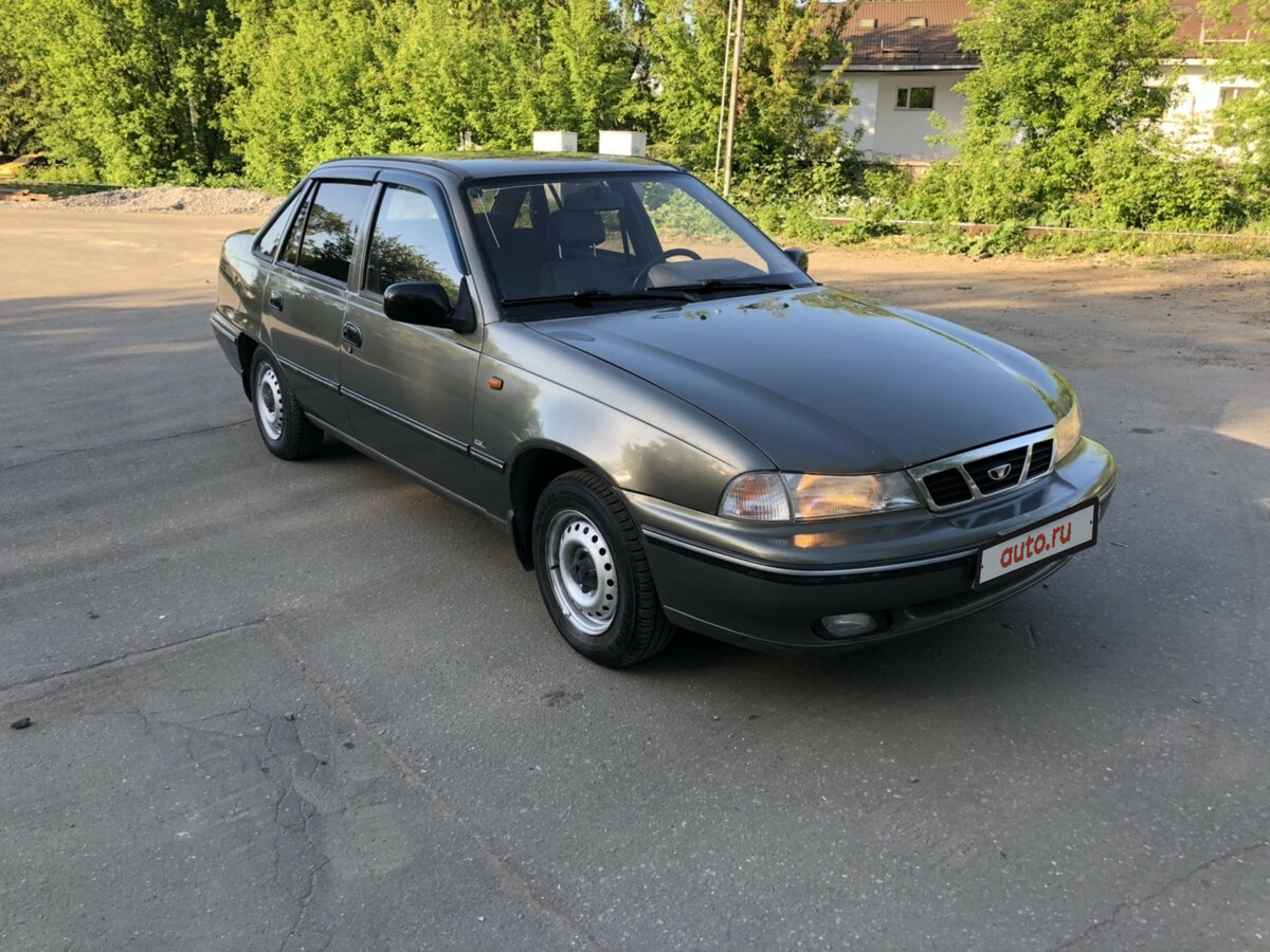 Uz Daewoo Nexia 1 1996
