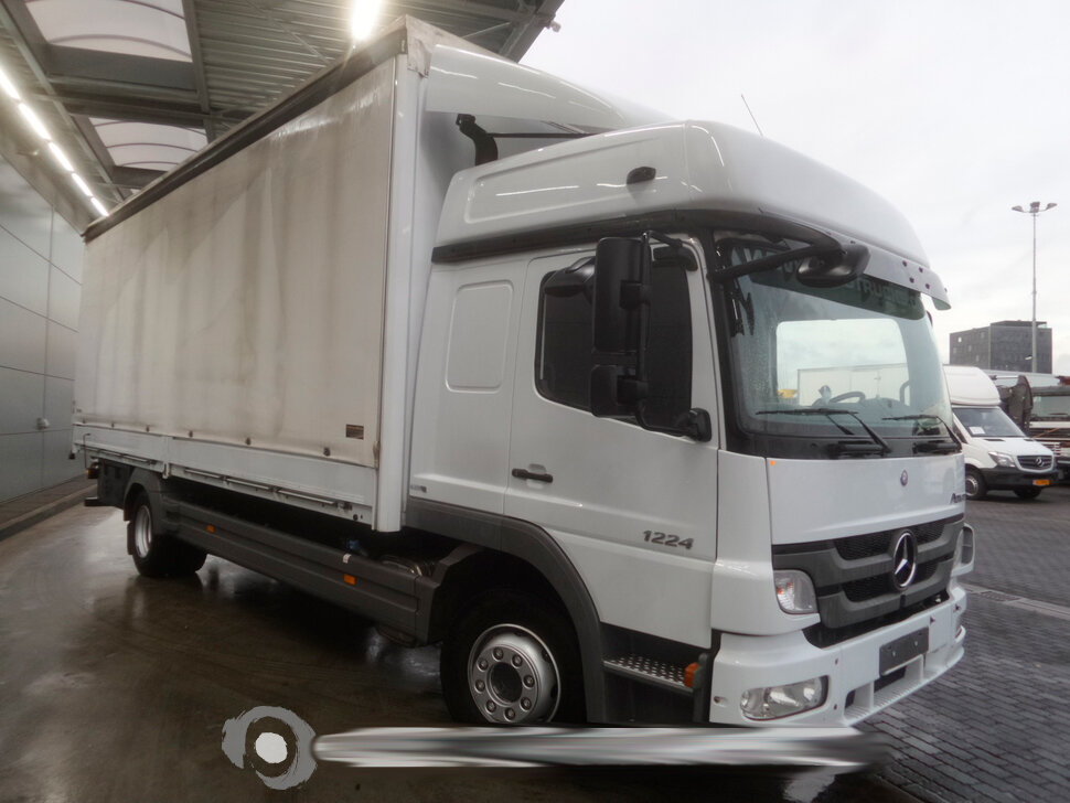 Mercedes Benz Atego 2013