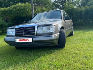 1987 Mercedes-Benz W124 300, серый, 350000 рублей, вид 1
