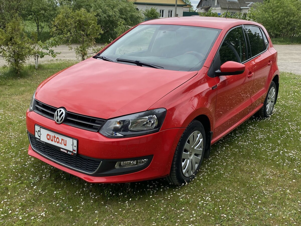 Купить б/у Volkswagen Polo V 1.4 AMT (85 л.с.) бензин робот в Калуге