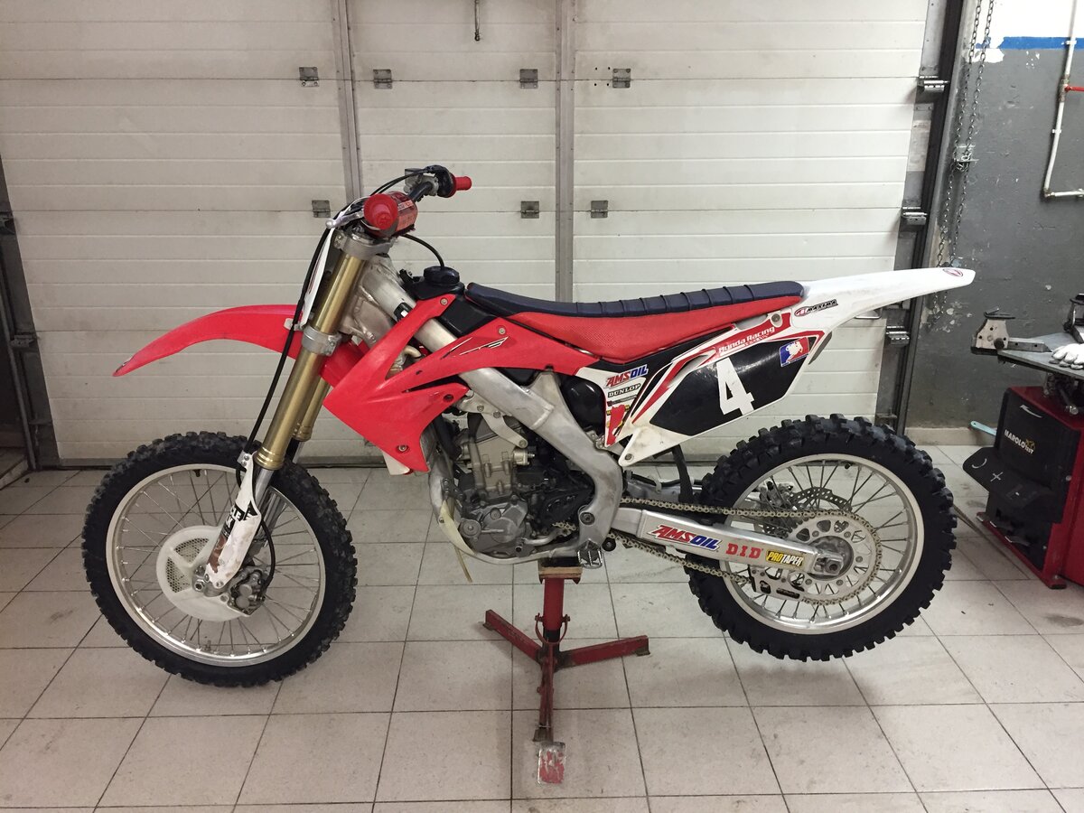 Хонда CRF 250 кубов кросс