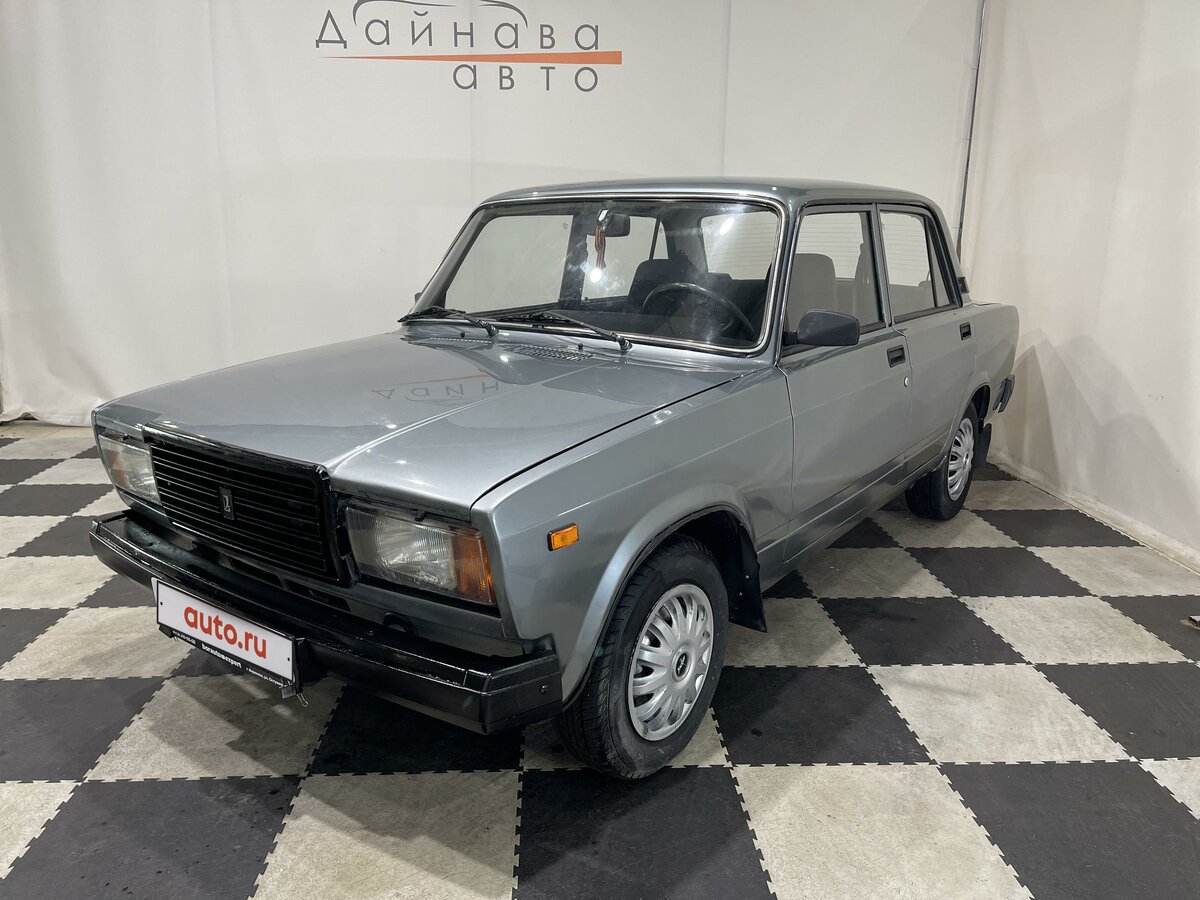 Купить б/у Lada (ВАЗ) 2107 1982-2012 1.6 MT (74 л.с.) бензин механика в ...