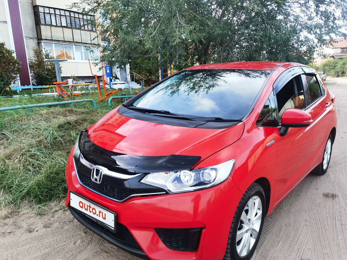 Купить б/у Honda Fit III 1.5hyb AMT (110 л.с.) гибрид робот в Улан-Удэ ...