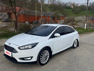 2017 Ford Focus III Рестайлинг, белый, 1000000 рублей, вид 1