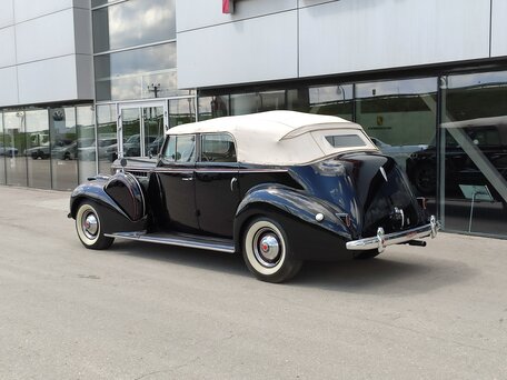  Packard      7 490 000  -      