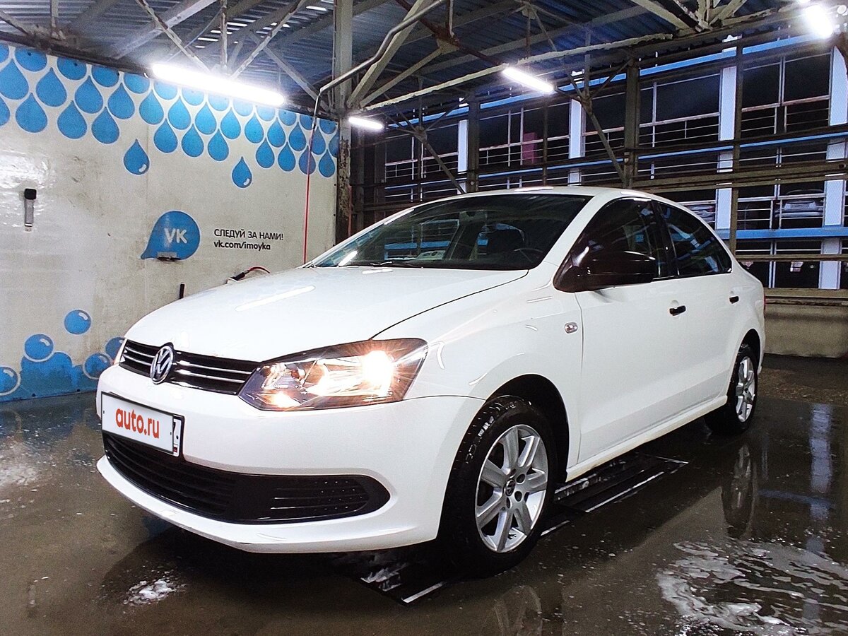 Купить б/у Volkswagen Polo V 1.6 MT (105 л.с.) бензин механика в Москве ...