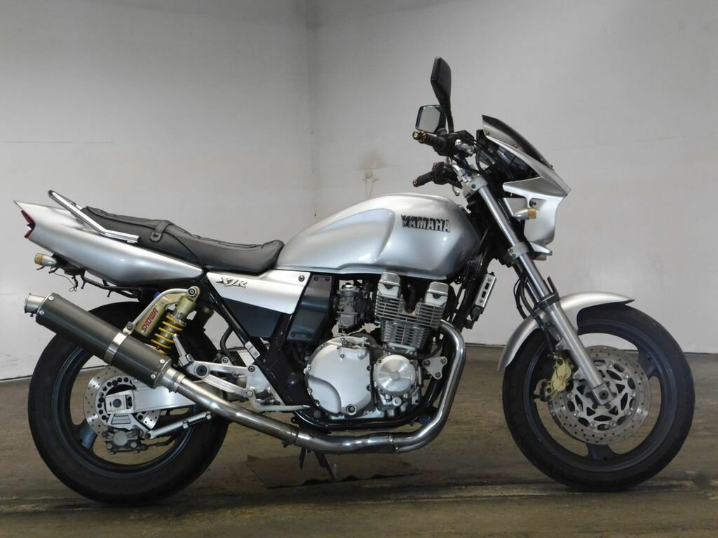 Yamaha XJR 2000