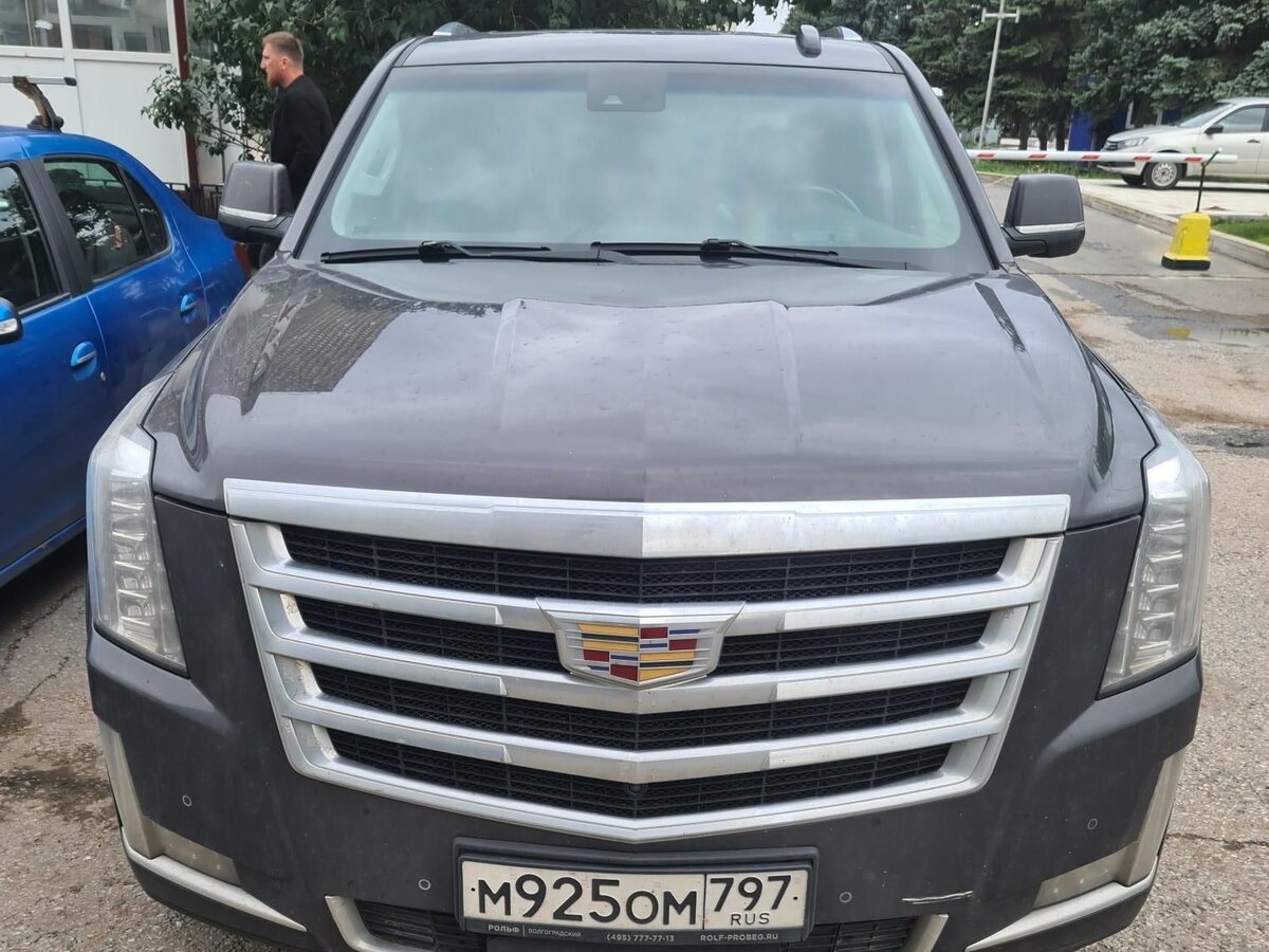 Cadillac Escalade IV