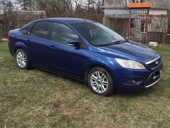 Ford Focus 2 седан синий
