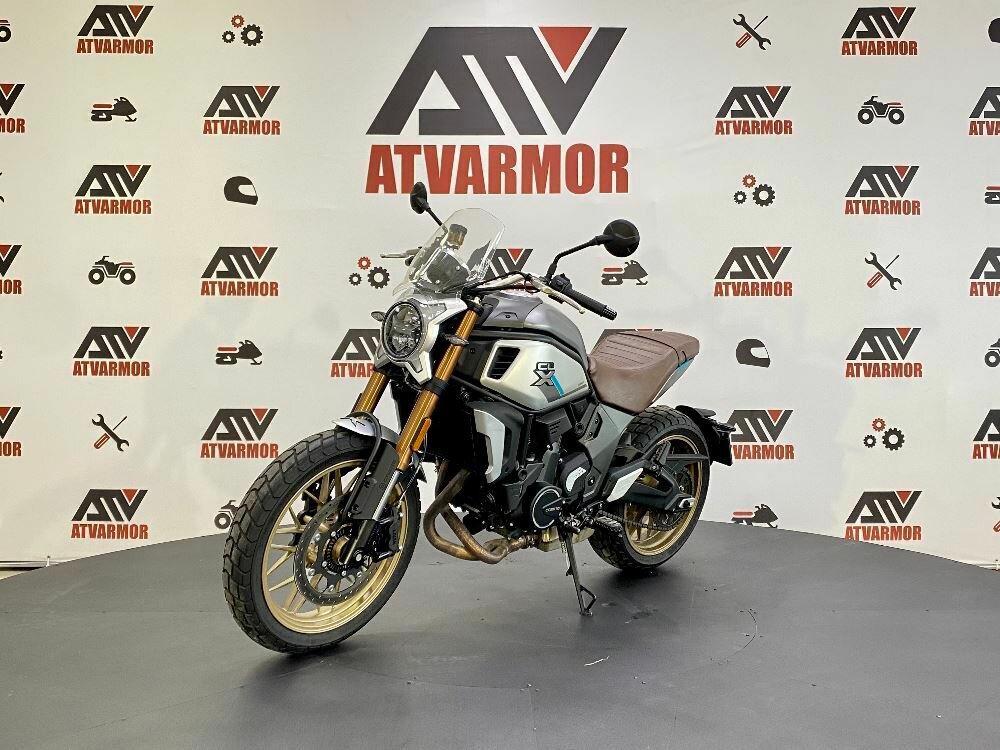 CFMoto 700CL-X Heritage
