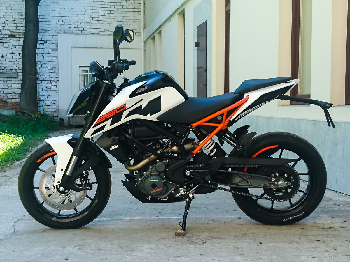 KTM Duke 450