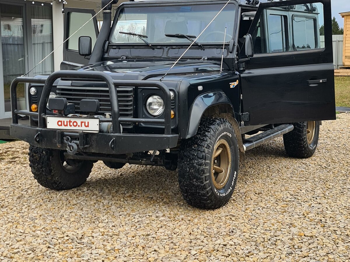 Купить б/у Land Rover Defender I 110 2.5d MT (122 л.с.) 4WD дизель ...