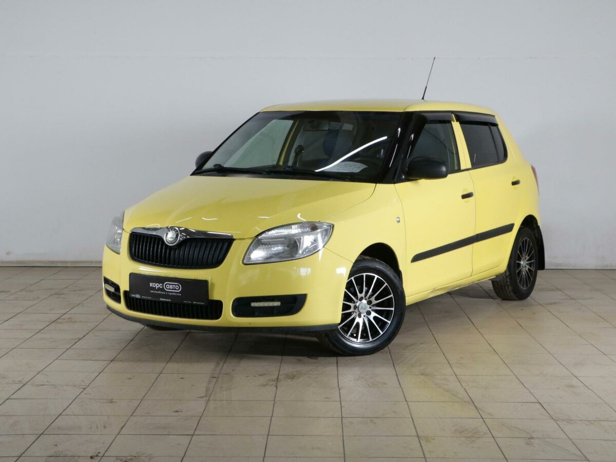 Шкода Fabia хэтчбек 2008