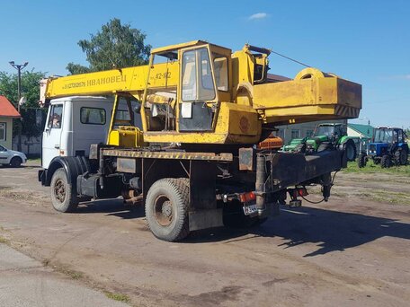 2002 Ивановец КС-35715, белый, 1100000 рублей, вид 2