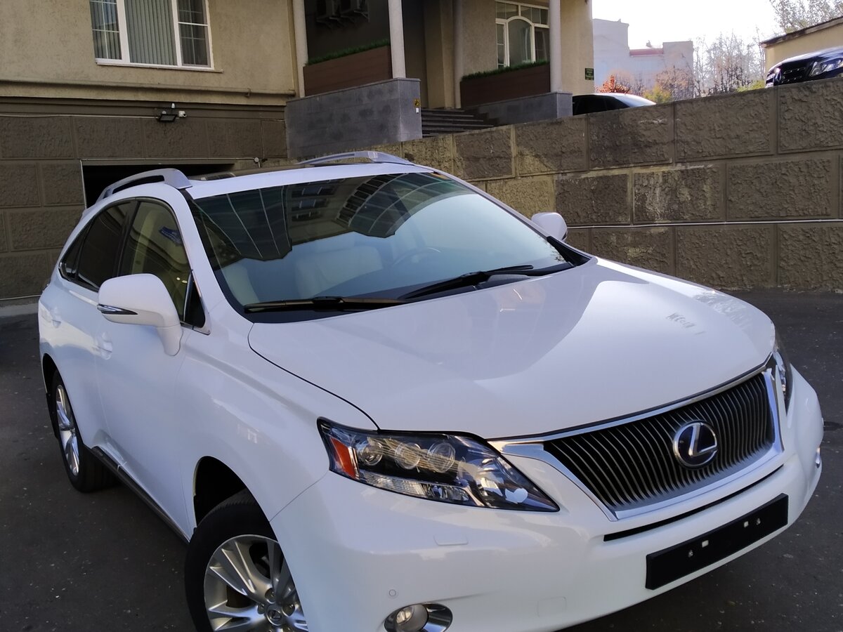 Купить б/у Lexus RX III 450h 3.5hyb CVT (249 л.с.) 4WD