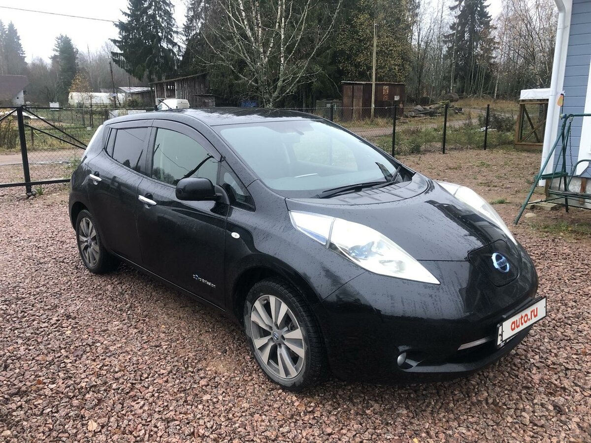 Купить б/у Nissan Leaf I (ZE0/AZE0) Electro AT (80.0 кВт) электро ...