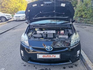 2010 Toyota Prius III (XW30), чёрный, 930000 рублей, вид 1