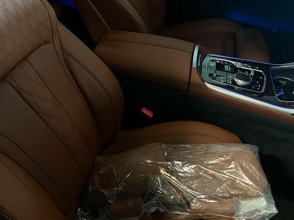 2022 BMW X7 40i I (G07) Рестайлинг, белый - вид 14