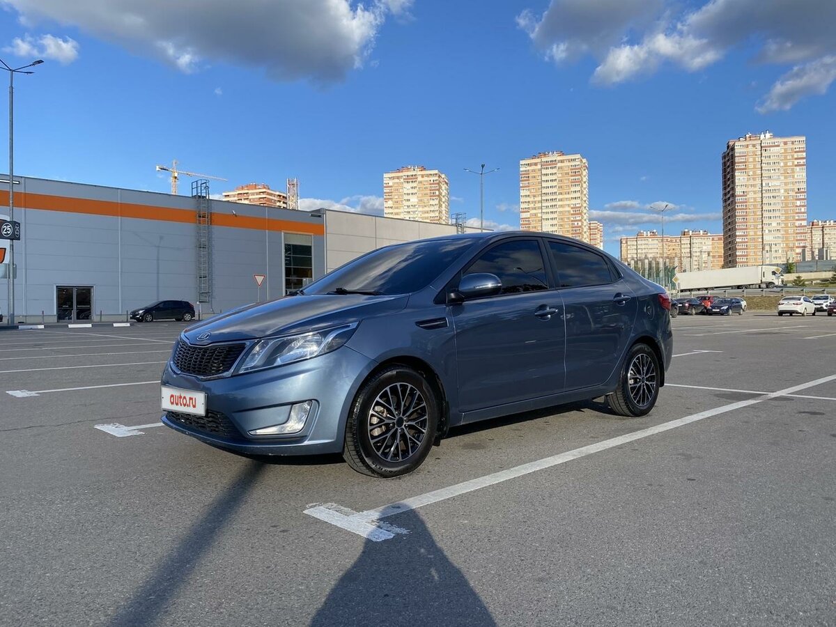 Купить б/у Kia Rio III 4-speed 1.6 AT (123 л.с.) бензин автомат в Туле ...